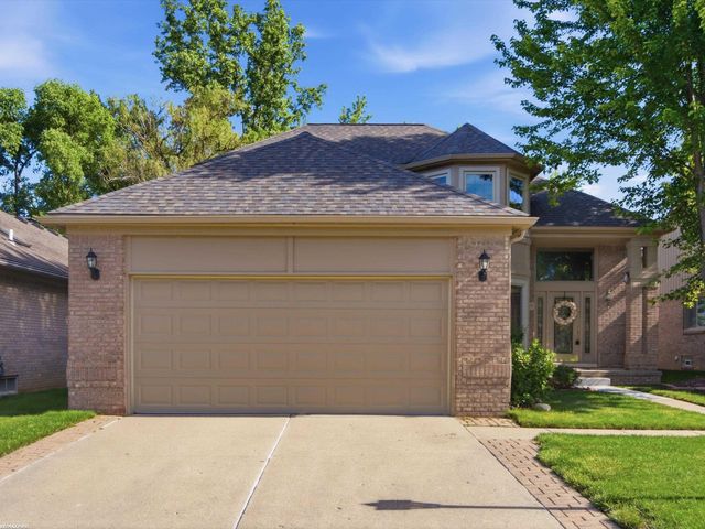 6737 Copper Creek Drive, Washington Twp, MI 48094