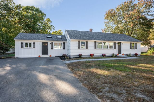 6 Bacon Street, Pepperell, MA 01463