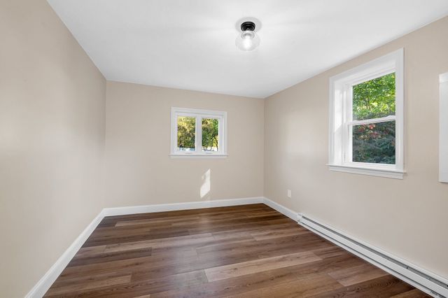 6 Bacon Street, Pepperell, MA 01463