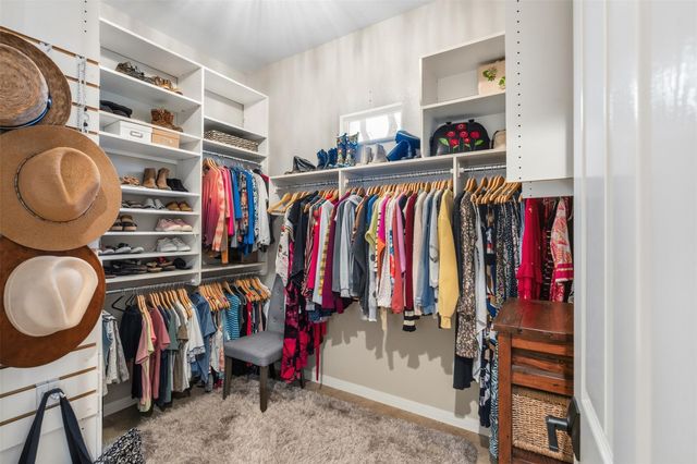 203 Cowan Creek DR, Georgetown, TX 78633