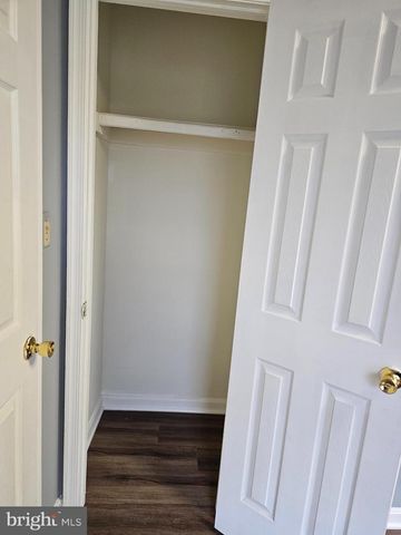 505 E MAIN ST #2, Front Royal, VA 22630