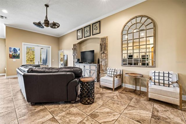 10946 GUN DOG WAY, Lithia, FL 33547