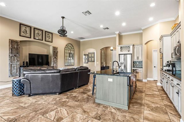 10946 GUN DOG WAY, Lithia, FL 33547