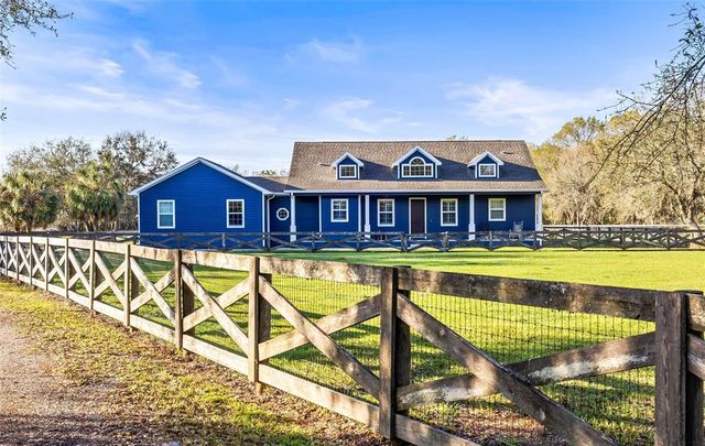 10946 GUN DOG WAY, Lithia, FL 33547