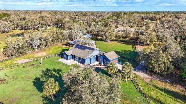10946 GUN DOG WAY, Lithia, FL 33547