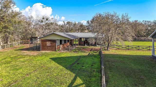 10946 GUN DOG WAY, Lithia, FL 33547