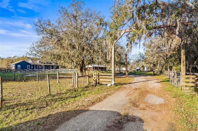 10946 GUN DOG WAY, Lithia, FL 33547