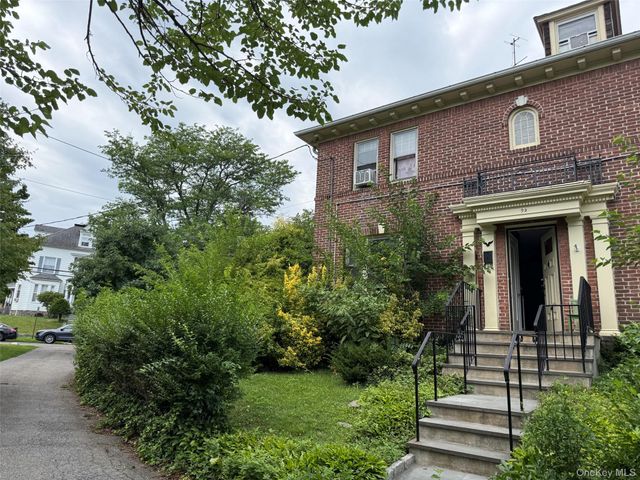 92 Woodland Avenue, New Rochelle, NY 10805