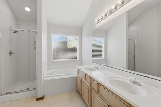 18420 Sunrise Pines Drive, Montgomery, TX 77316