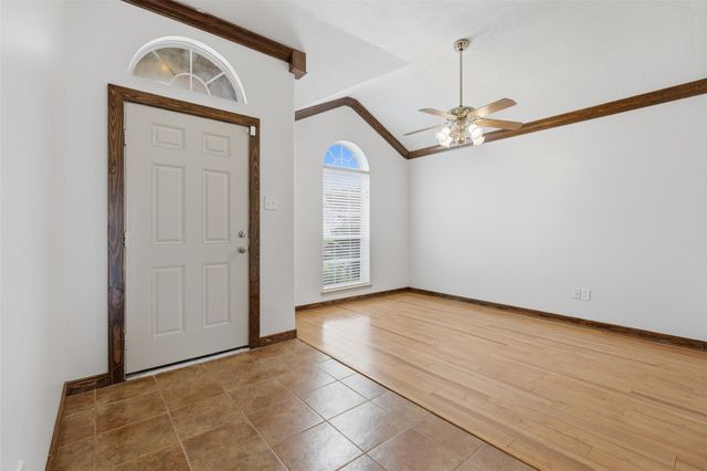 18420 Sunrise Pines Drive, Montgomery, TX 77316