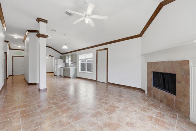 18420 Sunrise Pines Drive, Montgomery, TX 77316