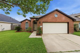 18420 Sunrise Pines Drive, Montgomery, TX 77316