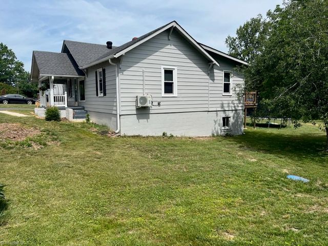 155 Hilda Drive, Mount Airy, NC 27030