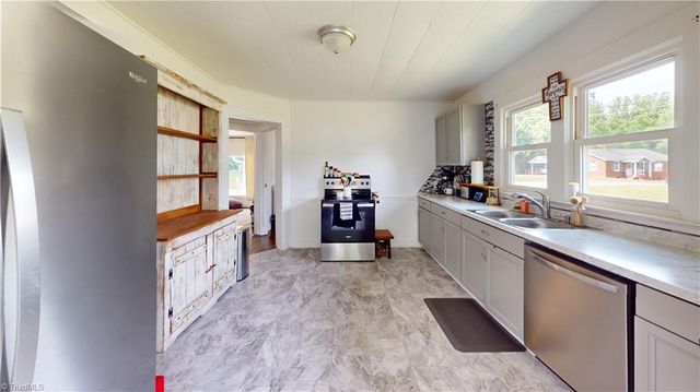 155 Hilda Drive, Mount Airy, NC 27030