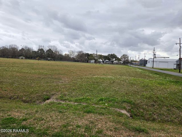 21 E Harrop Street, Rayne, LA 70578