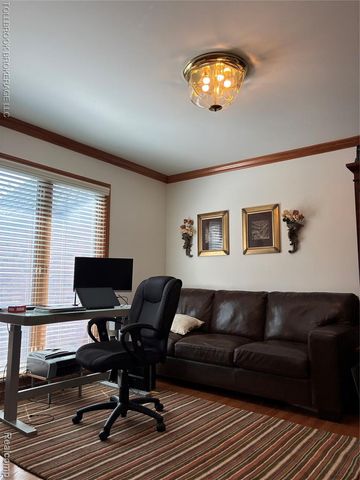 6187 Country Ridge Drive, Troy, MI 48098