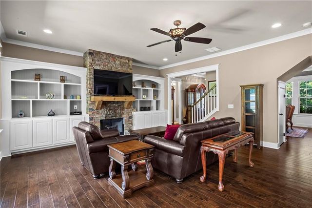 105 Laurel Canyon Trail, Canton, GA 30114