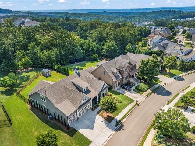 105 Laurel Canyon Trail, Canton, GA 30114