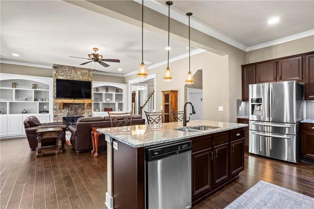 105 Laurel Canyon Trail, Canton, GA 30114