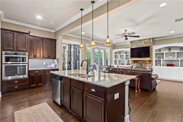 105 Laurel Canyon Trail, Canton, GA 30114