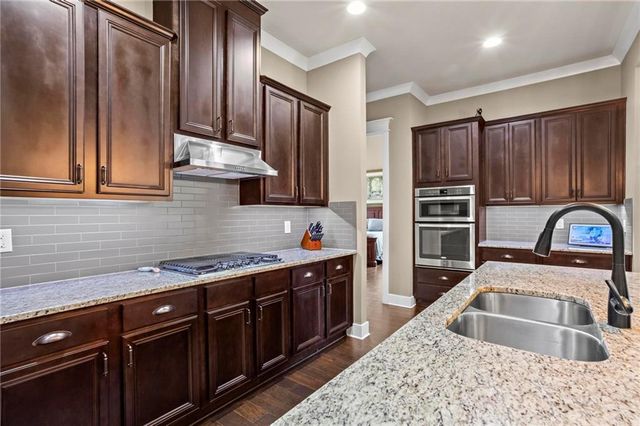 105 Laurel Canyon Trail, Canton, GA 30114