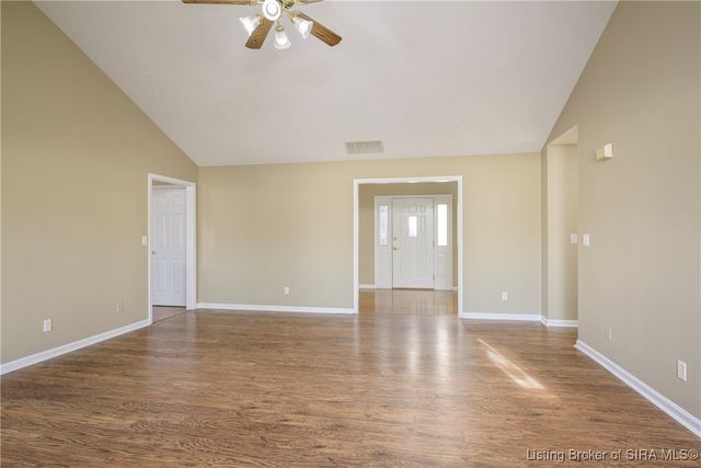 8416 Plum Valley Drive, Sellersburg, IN 47172