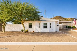 9610 N 2ND Street, Phoenix, AZ 85020
