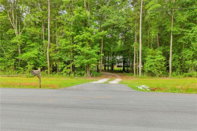 1557 Davis Ford Road, Covington, GA 30014