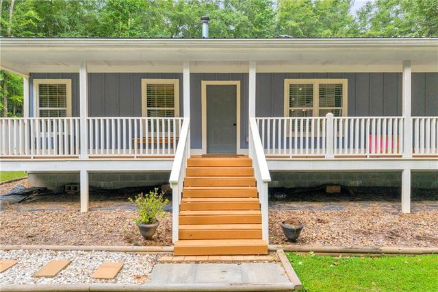 1557 Davis Ford Road, Covington, GA 30014