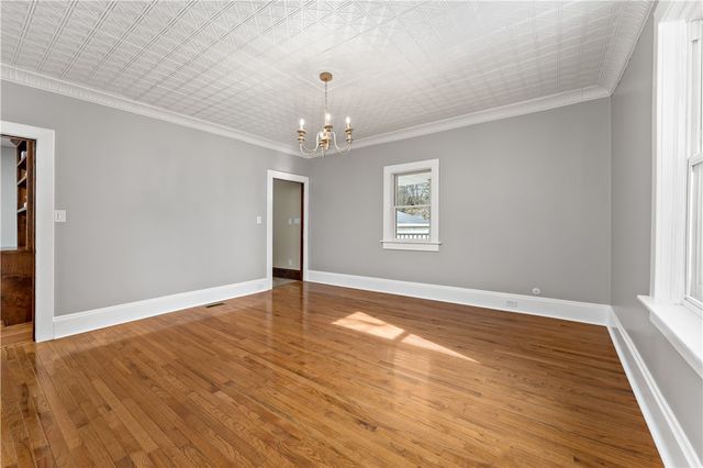 45 Redstone Ln, City Of Washington, PA 15301