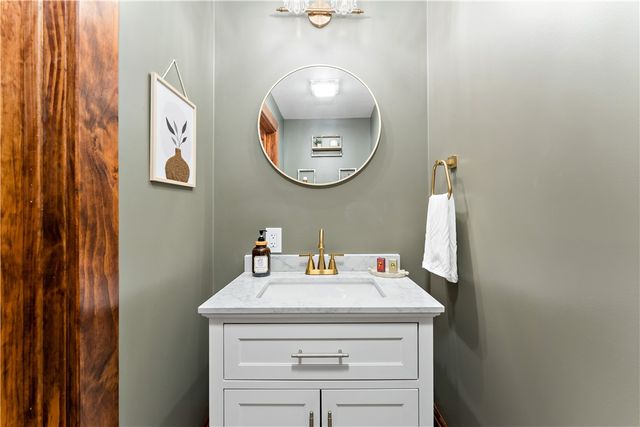 45 Redstone Ln, City Of Washington, PA 15301