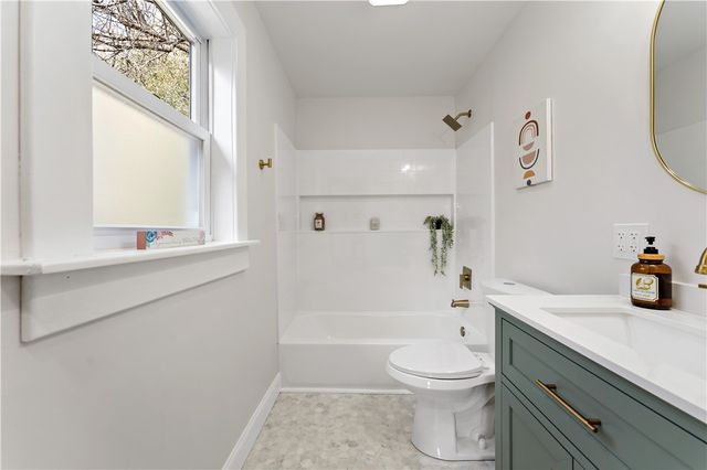 45 Redstone Ln, City Of Washington, PA 15301