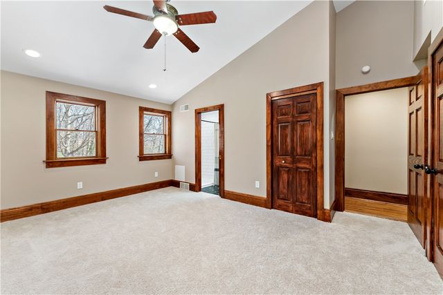 45 Redstone Ln, City Of Washington, PA 15301