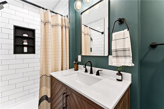 45 Redstone Ln, City Of Washington, PA 15301