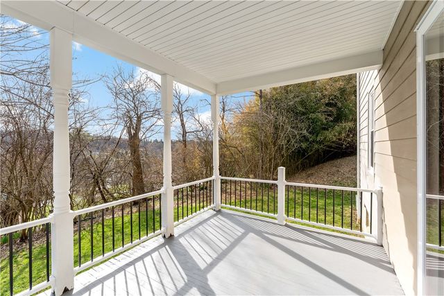 45 Redstone Ln, City Of Washington, PA 15301