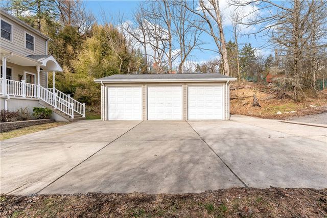 45 Redstone Ln, City Of Washington, PA 15301