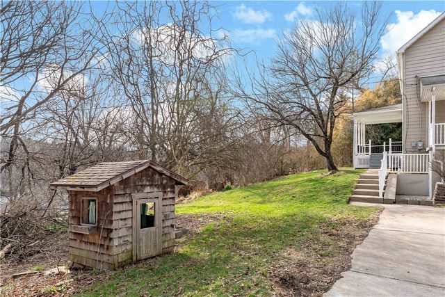 45 Redstone Ln, City Of Washington, PA 15301