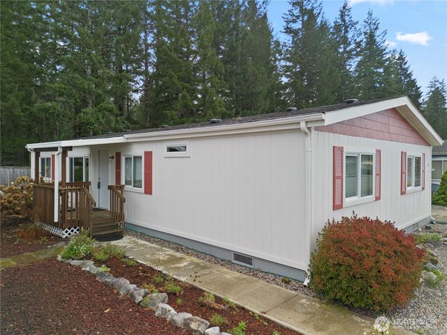 4 Blitzen Lane, Shelton, WA 98584