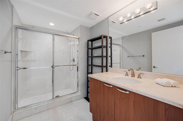 3301 NE 183rd St 1601, Aventura, FL 33160