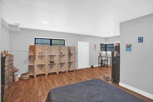 3500 SW 37th St, West Park, FL 33023