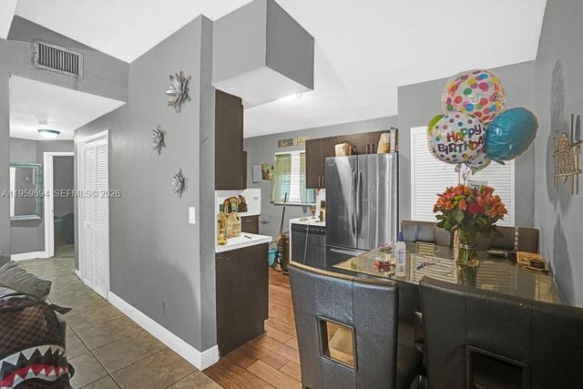 3500 SW 37th St, West Park, FL 33023