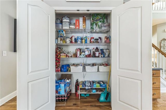 4107 Suwanee Trail Way, Buford, GA 30518
