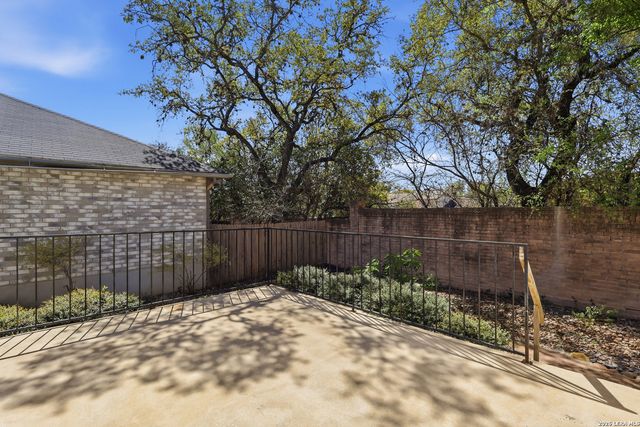 2418 Garden Meadow, San Antonio, TX 78232