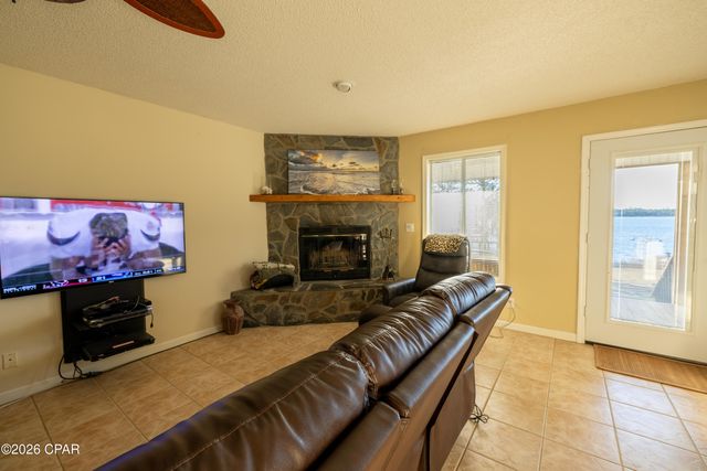 3628 Seminole Lane, Marianna, FL 32448