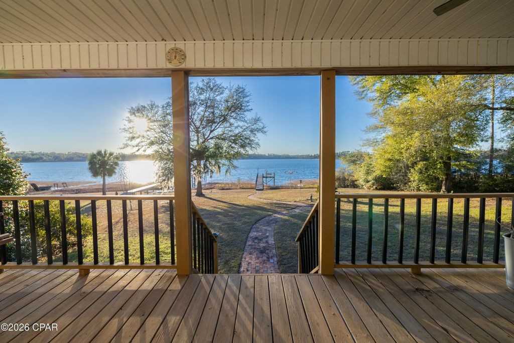 3628 Seminole Lane, Marianna, FL 32448