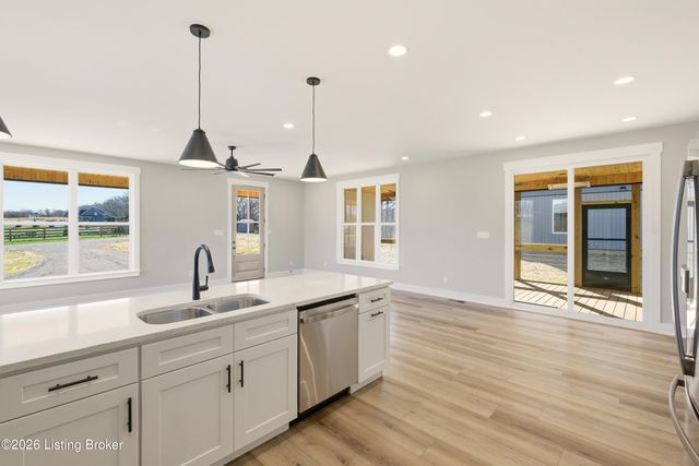 27 Madison Trail, Clarkson, KY 42726