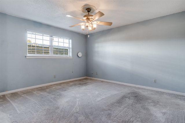 6035 Sandhurst Lane B, Dallas, TX 75206