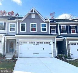 10642 AFTON GROVE CT, Fredericksburg, VA 22408