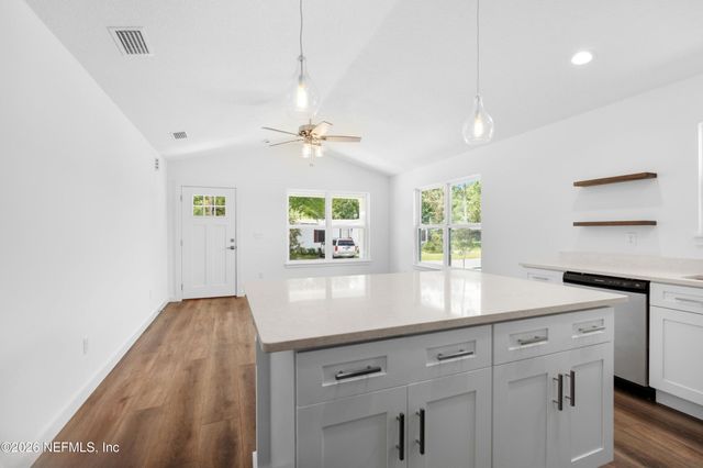 4705 AVENUE B, St. Augustine, FL 32095