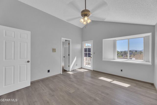 834 N Resler Drive, El Paso, TX 79912